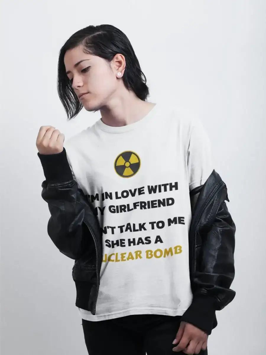 T421 - T-shirt - Nuclear Bomb - Funny Outfits