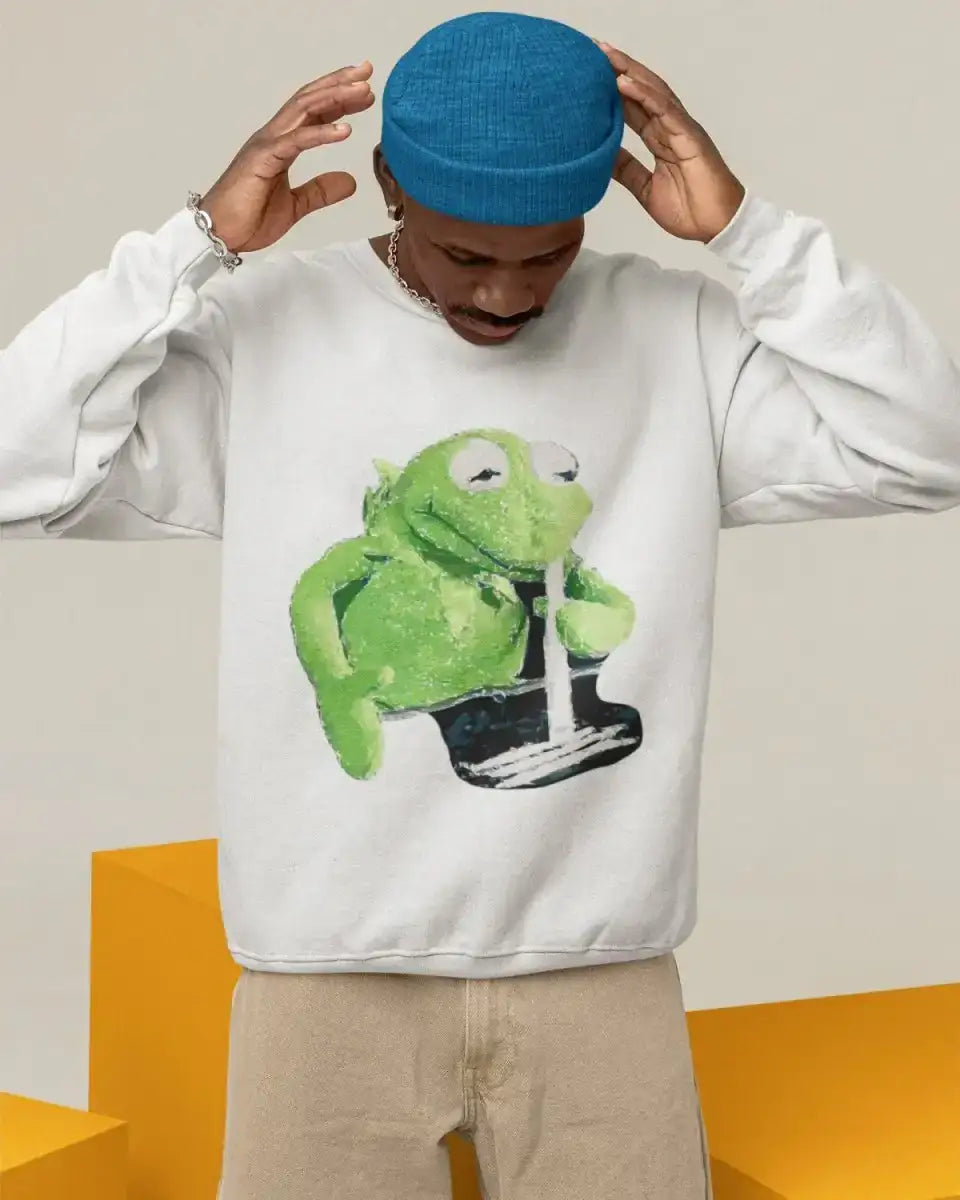 S114 - Sweatshirt - Snort Frog - Funny Outfits