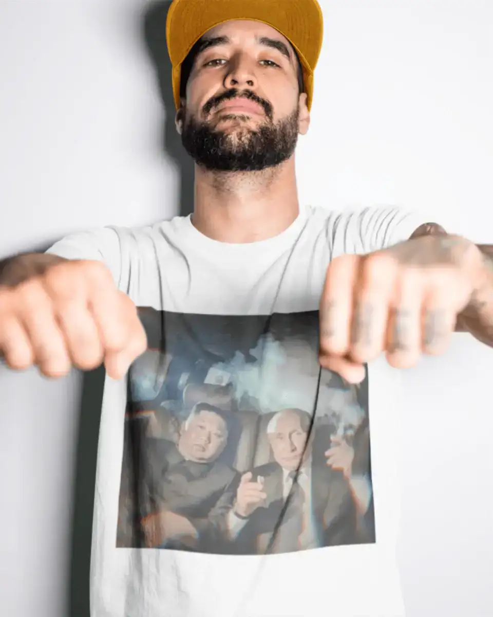 T302 - T-shirt - Putin & Kim Driving - Funny Outfits